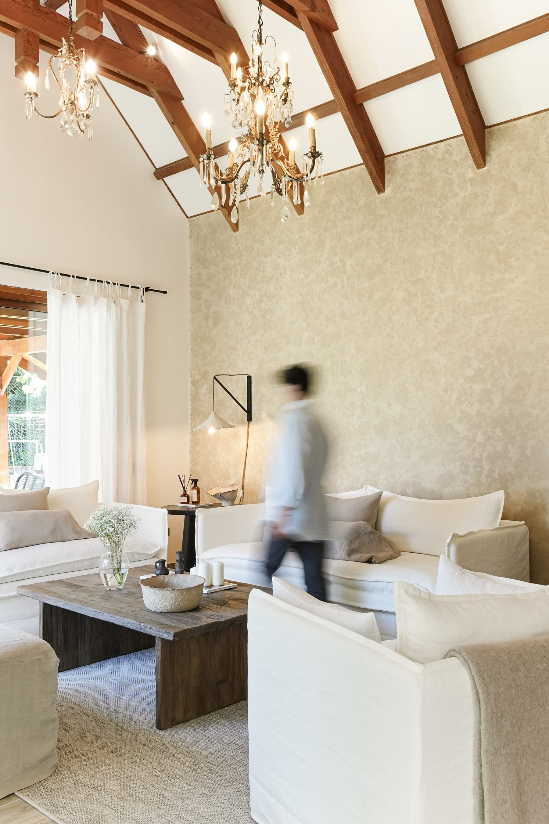 Proyecto GB, casa en Camino del Alarife, Lo Barnechea — SVM Estudio