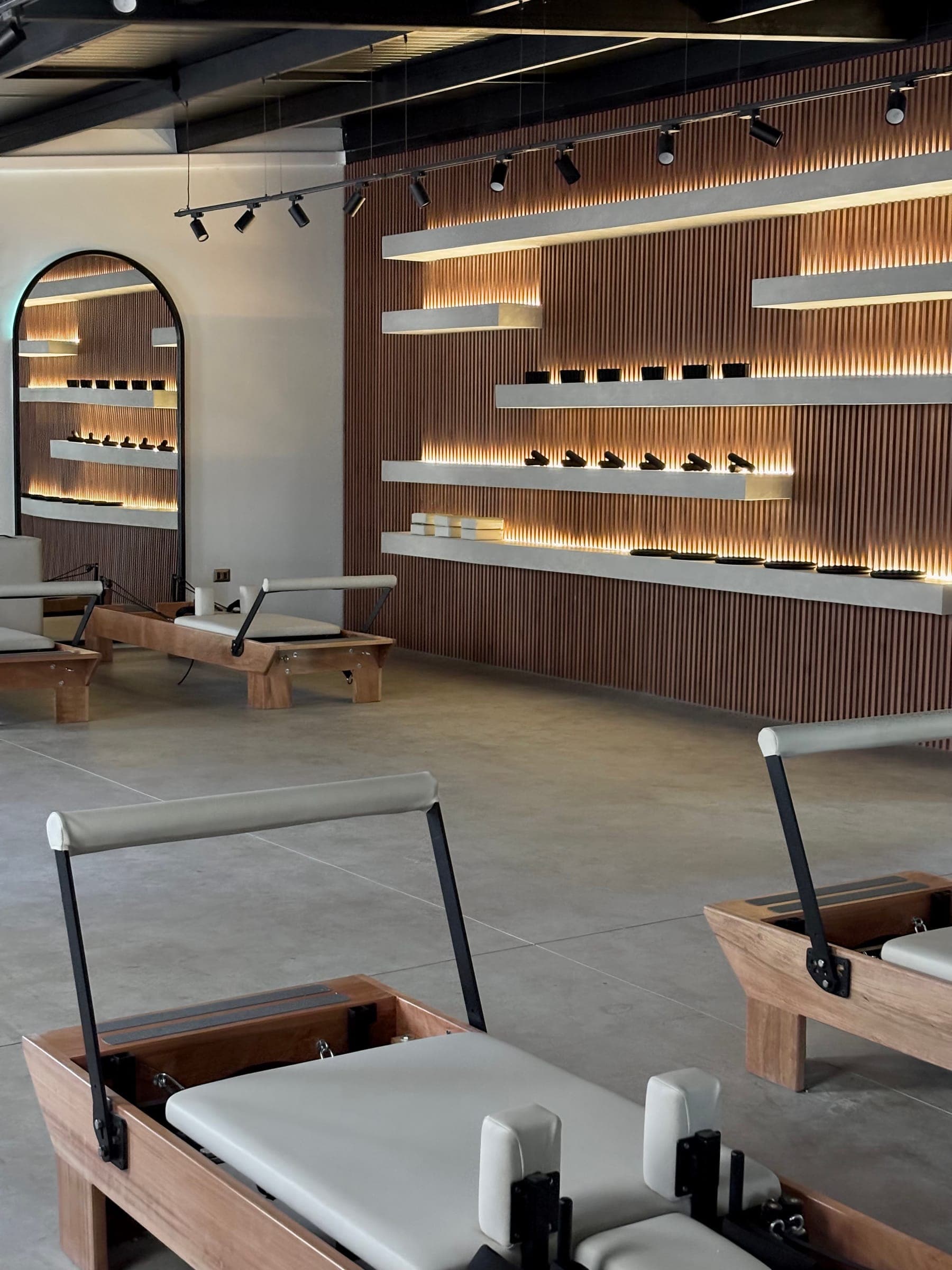 Magnolia, comercial en Estadio Español, Talca — SVM Estudio